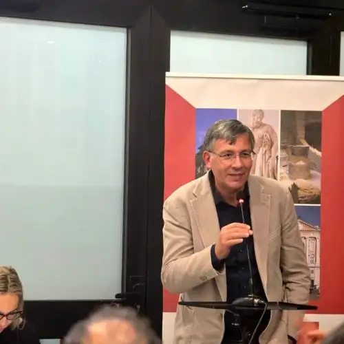 fcc6796c-9d9e-4567-86c0-68e867a89e65-500x500